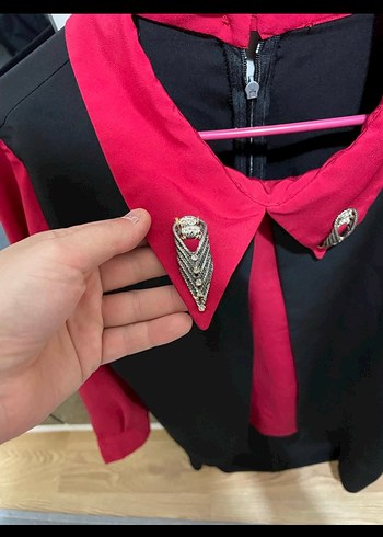 40 Beden Uzun Kollu Siyah-Kırmızı Gömlek Tunik
