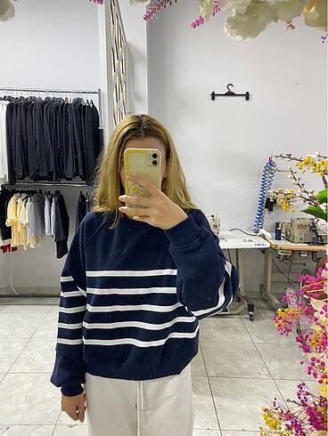 DeFacto lacivert beyaz çizgili sweatshirt etiketli