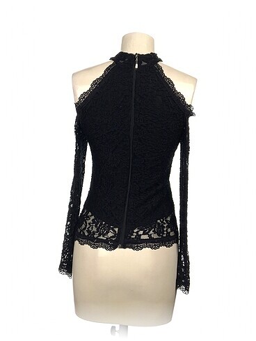 l Beden PreLoved Bluz %70 İndirimli.