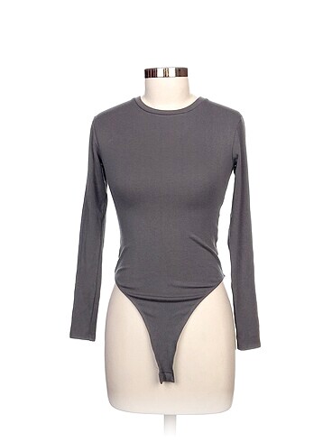 Zara Bluz %70 İndirimli.