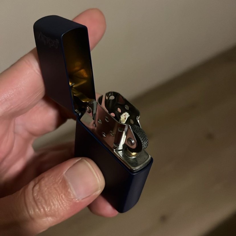 Mavi Zippo SIFIR - Görsel 5