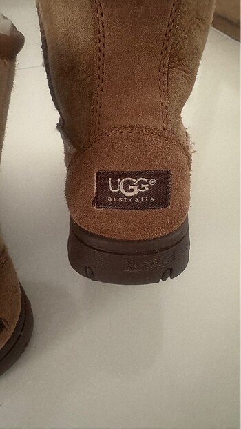 37 Beden ugg bot w7 size