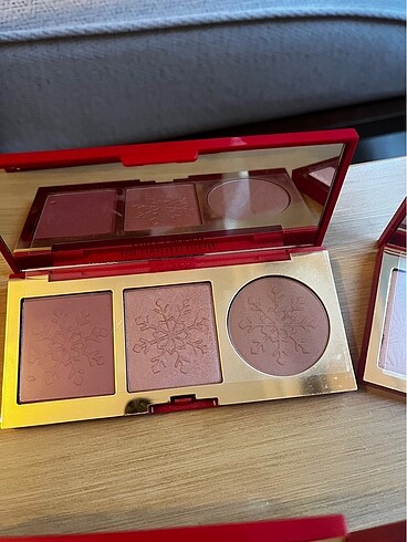 Beden Renk Estee Lauder