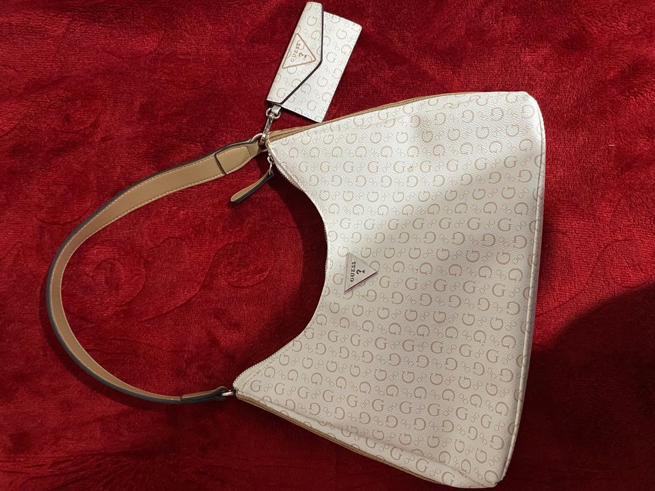 Beyaz Desenli Omuz Çantası - Görsel 3