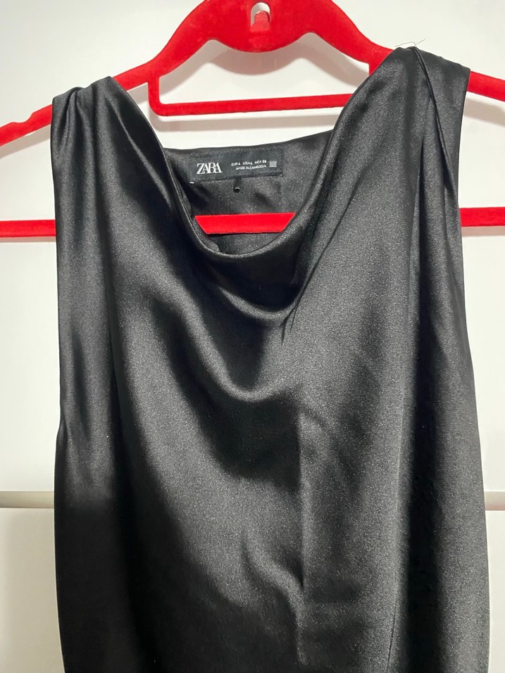 Zara siyah uzun saten elbise - Görsel 4