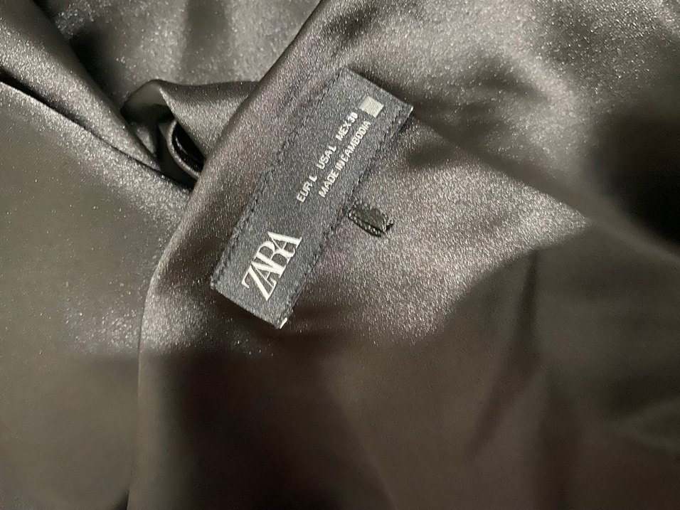 Zara siyah uzun saten elbise - Görsel 3