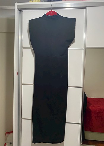 Siyah midi elbise - Görsel 3