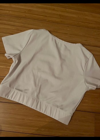 Beyaz crop - Görsel 3