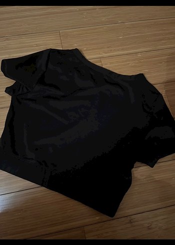 Siyah Kısa Kollu Crop - Görsel 2