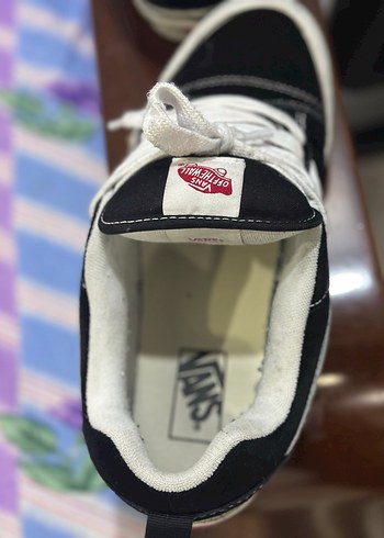 Vans 43