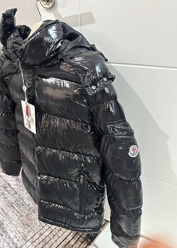 Siyah erkek parlak mont - Görsel 2