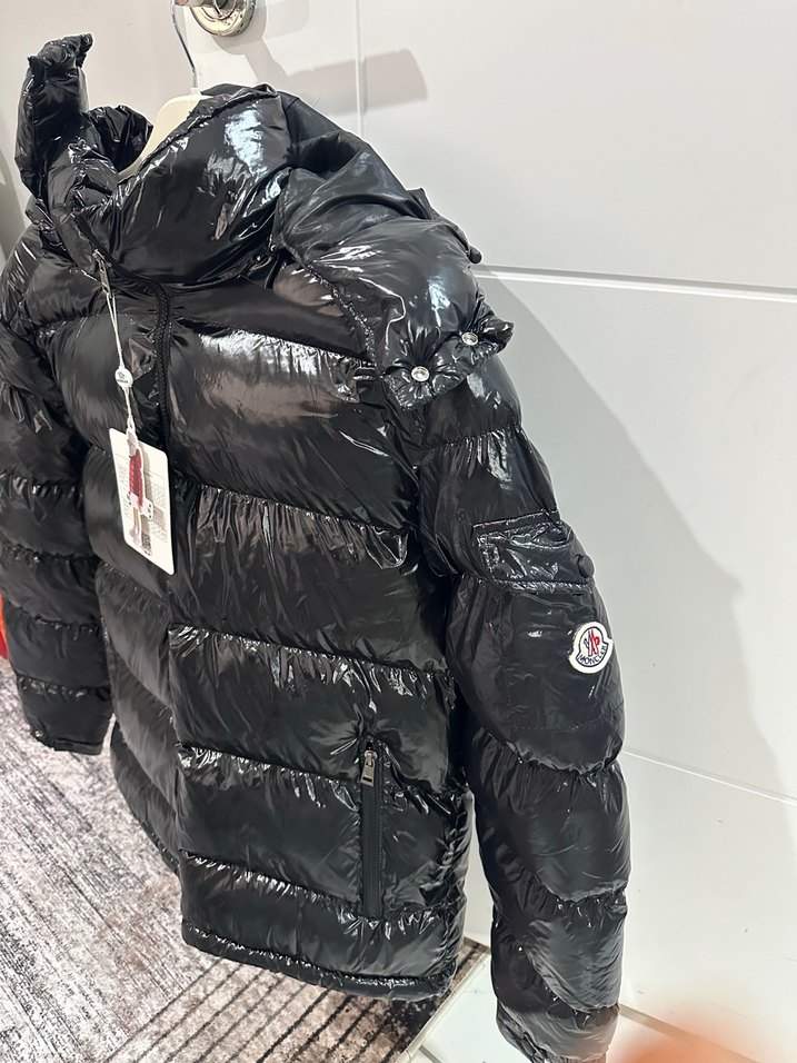 Siyah erkek parlak mont - Görsel 2