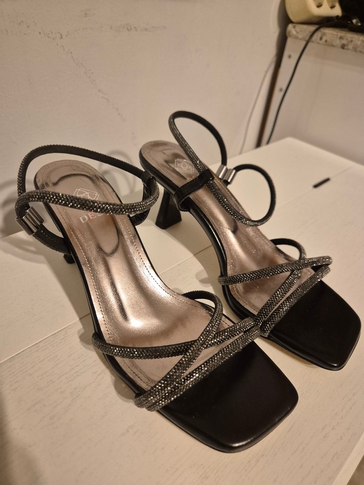 Desa marka 
Model: GLOW CHIC - Sandalet - black - Görsel 5