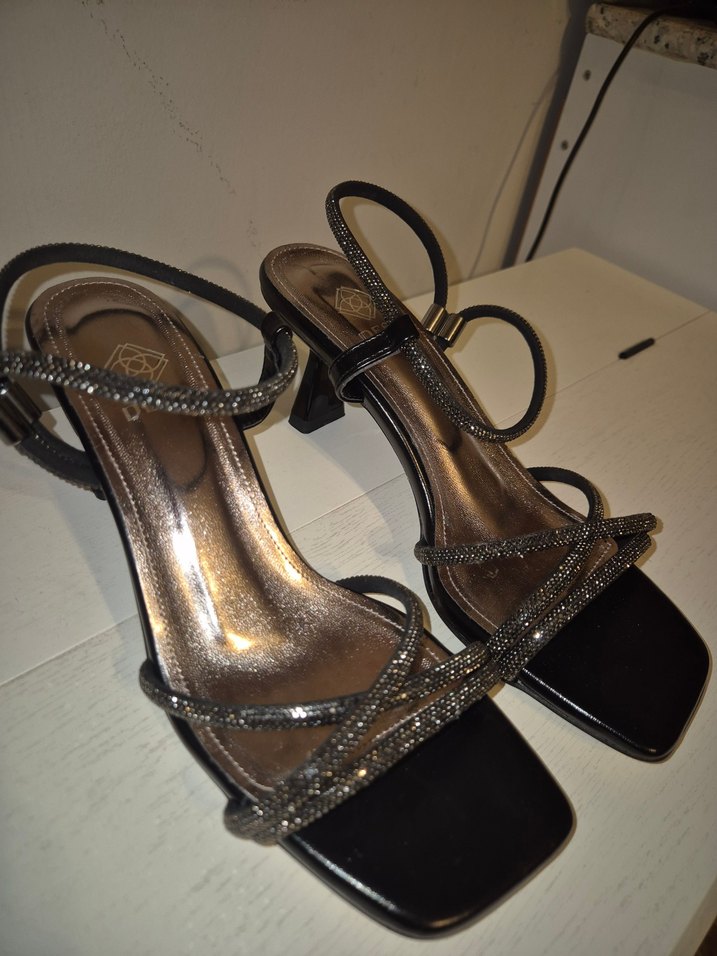 Desa marka 
Model: GLOW CHIC - Sandalet - black - Görsel 4