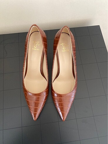 39 Beden kahverengi Renk Bayan stileto topuklu ayakkabı