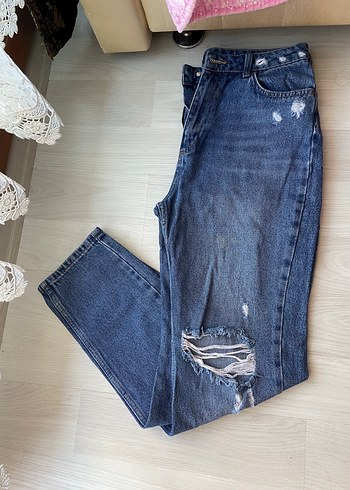 Trendyolmilla yırtık jean Kot Pantolon