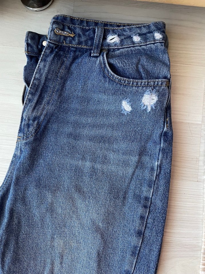 Trendyolmilla yırtık jean Kot Pantolon - Görsel 3