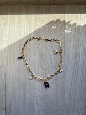 gold kolye