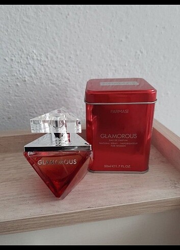 glamorous edp 50 ml