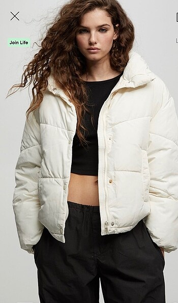 PULL BEAR MONT