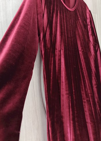 Bordo Piliseli Uzun Kadın Elbise - Görsel 2