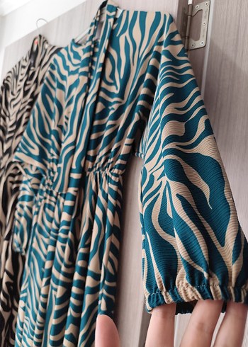 Bohem Tarz Zebra Desenli Uzun Elbise - Görsel 3