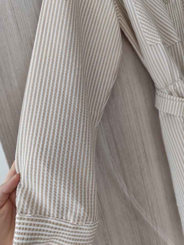 Bej Çizgili gofre  Kadın dügmeli elbise - Görsel 5