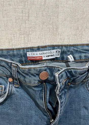 28 Beden Kadın Mavi Normal Boy Kot Pantolon