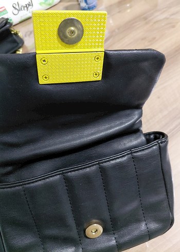 Sarı Tokalı Deri Kadın Çanta - Görsel 3