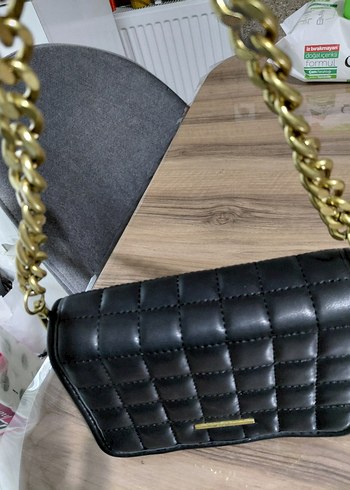 Zincir Detaylı Siyah Deri Kadın Çanta - Görsel 2