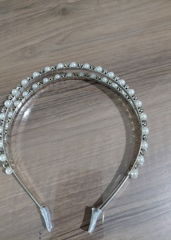 İnci Detaylı Metal Taç - Görsel 2