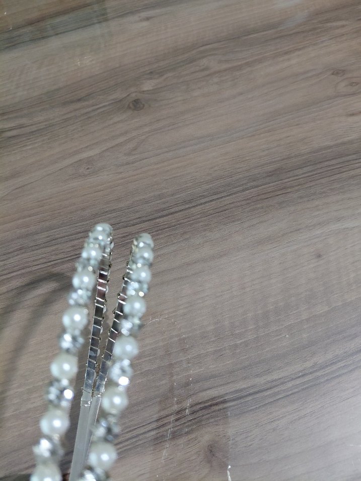 İnci Detaylı Metal Taç - Görsel 3