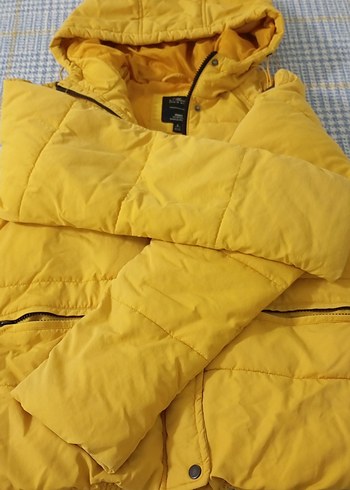 Sarı Kapüşonlu Kadın Kışlık Mont - Görsel 5