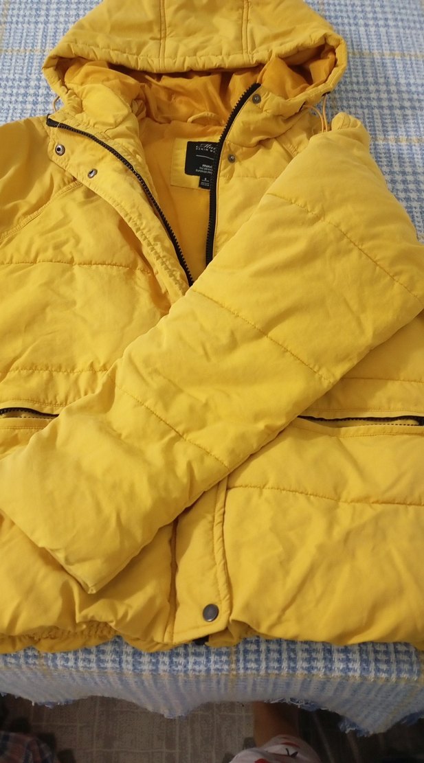 Sarı Kapüşonlu Kadın Kışlık Mont - Görsel 4