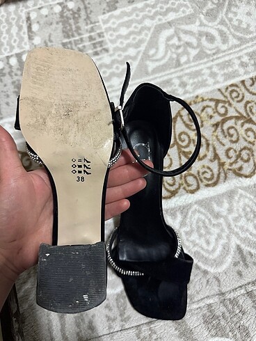 38 Beden siyah Renk Topuklu ayakkabı