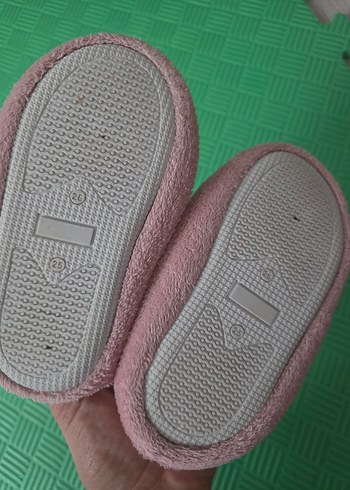 Nakışlı Pembe Kız Çocuk Ev Terliği - Görsel 4