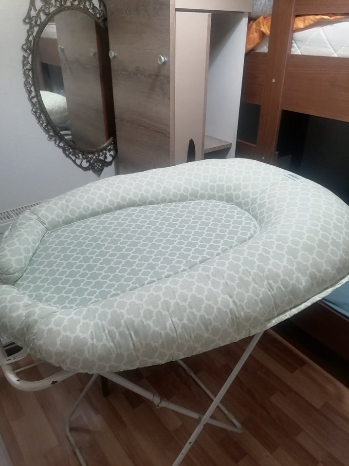 Baskılı Beyaz Pastel Emzirme ve Hamile Yastığı, reflü yatağı - Görsel 2