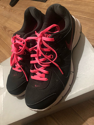 Nike yürüyüş ayakkabısı 