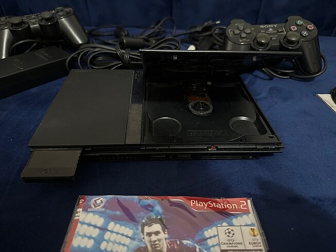 PLAYSTATİON 2 SLIM+ 2 KOL + 7 OYUN - Görsel 8
