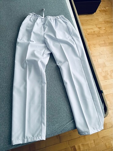 UÇAK MARKA BEYAZ SCRUBS- HİÇ KULLANILMADI (3 Numara) - Görsel 2