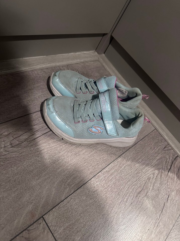 Kız Çocuk Gri Cırtlı Spor Ayakkabı - Görsel 2