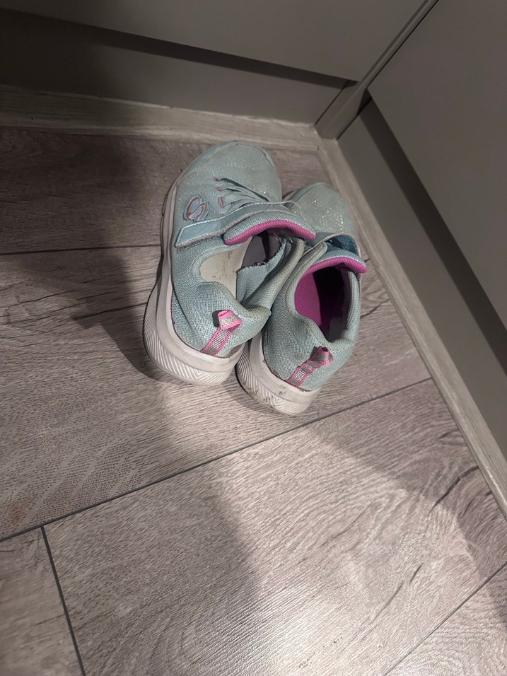 Kız Çocuk Gri Cırtlı Spor Ayakkabı - Görsel 3