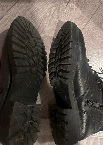 Kemerli Siyah Yılan Desenli Deri Bot - Görsel 7