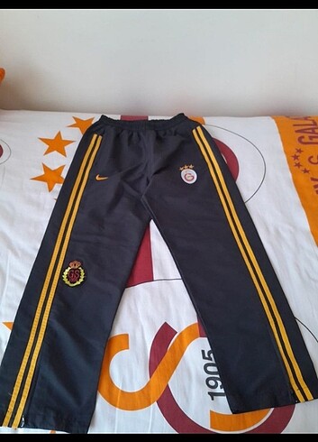 EŞOFMAN ALTI 