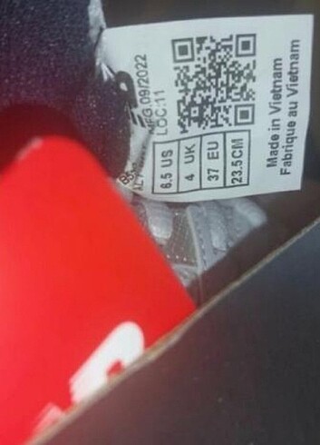 37 Beden beyaz Renk New Balance 530 model