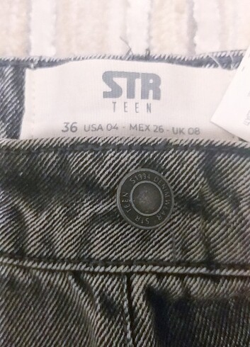 36 Beden gri Renk Stradivarius bol kesim bermuda şort