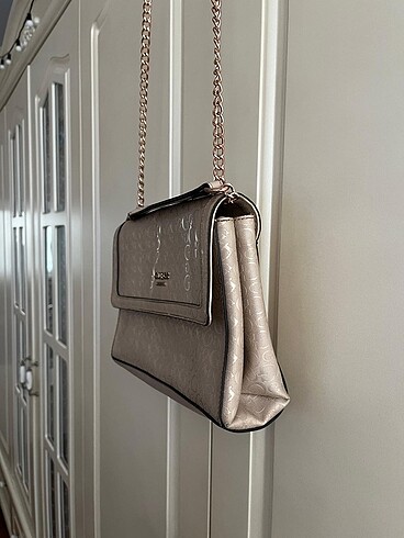 Guess çanta - Görsel 3