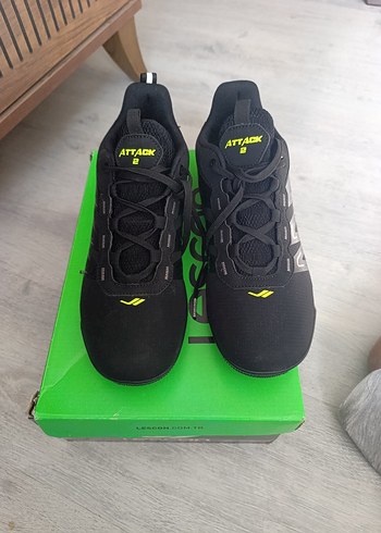 Lescon halı saha ayakkabısı - Görsel 2