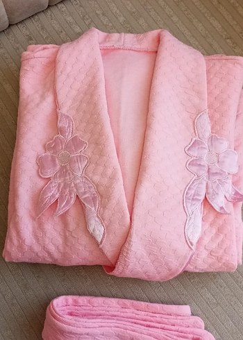 Pembe Nakışlı Kadın Sabahlık - Görsel 7