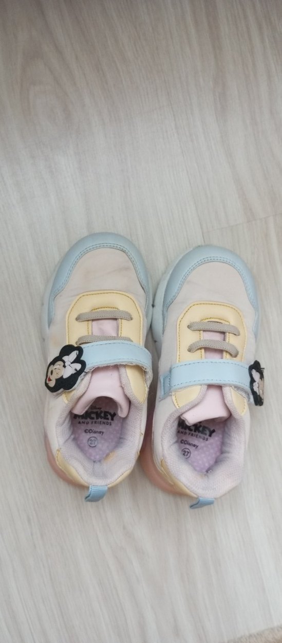 Kız Çocuk Işıklı Spor Ayakkabı - Görsel 4